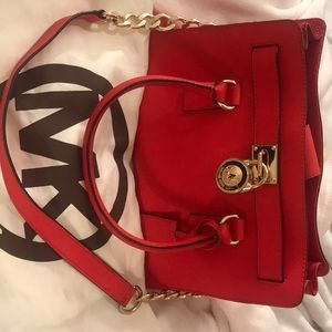 Beautiful red mk purse. Only used one time!!